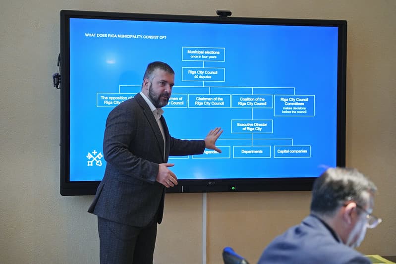 Для заместителей хокимов районов и городов организована стажировка в Латвии