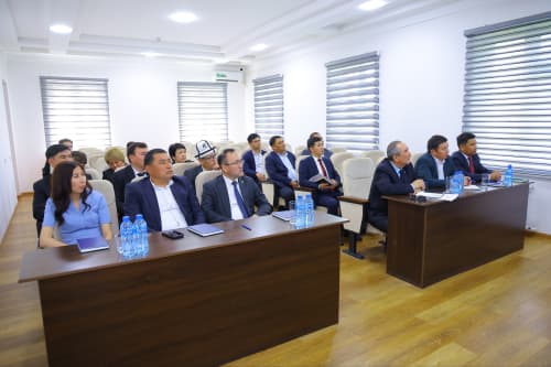 Namangan tajribasi: Qirgʻiziston delegatsiyasi boshqaruvdagi innovatsiyalar bilan tanishmoqda