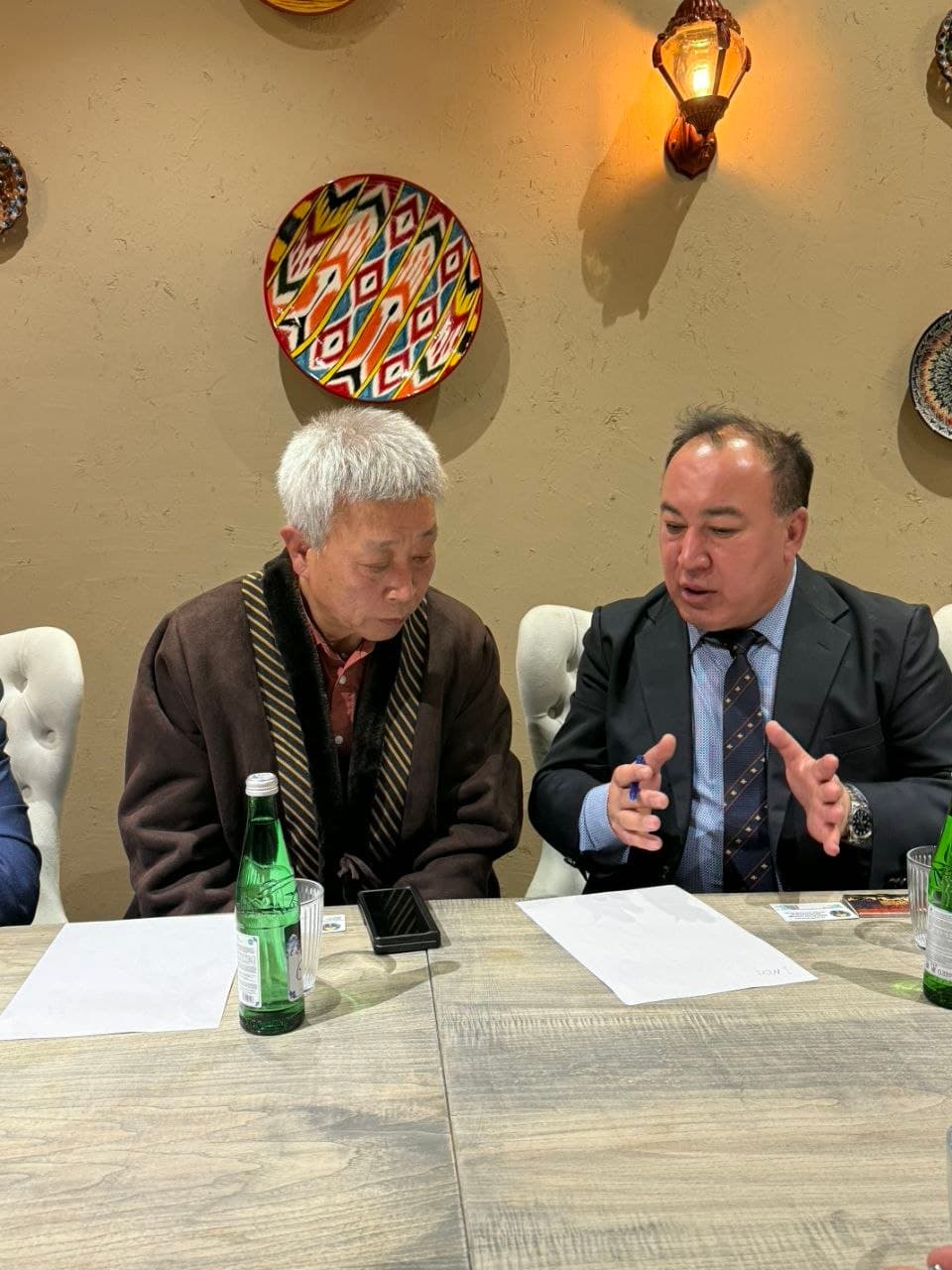 Xorazm viloyatining investitsiyaviy salohiyati va suv resurslaridan oqilona foydalanishga oid hamkorlik masalalari muhokama qilindi